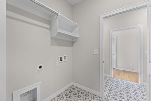 Lot 7WC 18615 193rd St Avalon Craftsman Laundry