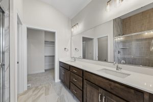 Lot 7WC 18615 193rd St Avalon Craftsman Master Bathroom